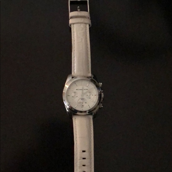 Michael Kors silver watch with white leather band. - Picture 1 of 1